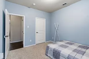 1713 Falling Star Dr, Fort Worth, TX 76052 - Photo 14
