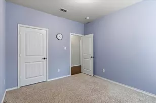 1713 Falling Star Dr, Fort Worth, TX 76052 - Photo 12