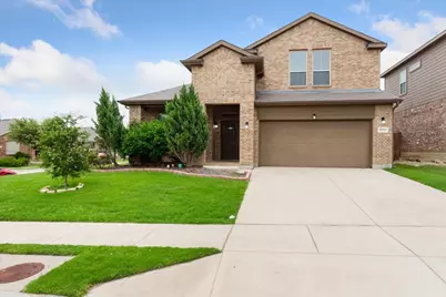 1713 Falling Star Drive, Fort Worth, TX 76052 - Photo 2