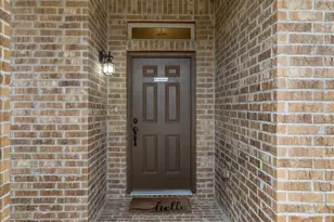 1713 Falling Star Dr, Fort Worth, TX 76052 - Photo 4