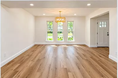 2709 Prairie Creek Court, Plano, TX 75075 - Photo 6