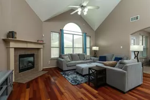 9605 Lacey Ln, Fort Worth, TX 76244 - Photo 4