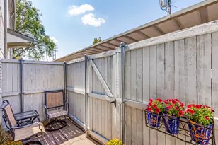 5019 N Hall St, Dallas, TX 75235 - Photo 12