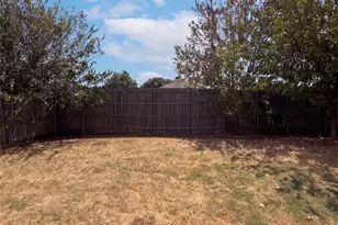 1910 Tawakani Ln, Little Elm, TX 75068 - Photo 16