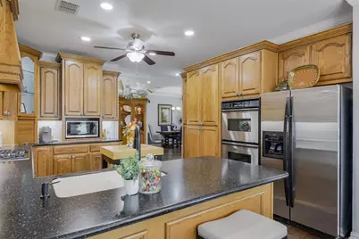 818 Amherst Drive, Waxahachie, TX 75165 - Photo 14
