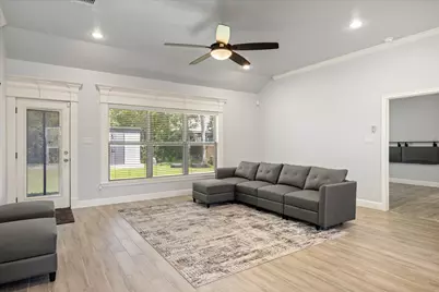 2206 Navasota Street, Granbury, TX 76048 - Photo 2