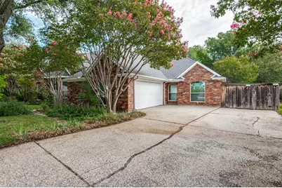 252 Plantation Drive, Coppell, TX 75019 - Photo 2