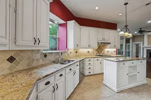 252 Plantation Dr, Coppell, TX 75019 - Photo 10