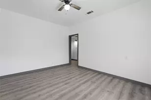 1118 Oxford St, River Oaks, TX 76114 - Photo 4