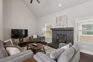 1117 King George Ln, Savannah, TX 76227 - Photo 14