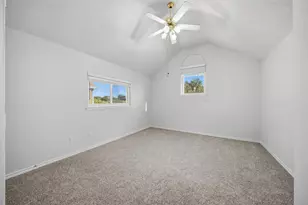 1427 Susan Ln, Carrollton, TX 75007 - Photo 30