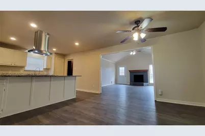 3085 Windmill Lane, Farmers Branch, TX 75234 - Photo 2