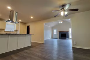 3085 Windmill Ln, Farmers Branch, TX 75234 - Photo 2