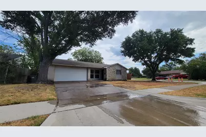 3085 Windmill Lane, Farmers Branch, TX 75234 - Photo 20