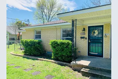 103 Lewis Street #A, Waxahachie, TX 75165 - Photo 2