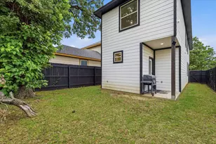 3412 Meadow St, Dallas, TX 75215 - Photo 26