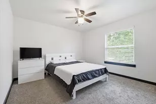 3412 Meadow St, Dallas, TX 75215 - Photo 18