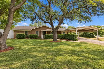 116 Eastridge Drive, Springtown, TX 76082 - Photo 1