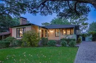 920 Bison Trail, Dallas, TX 75208 - Photo 2
