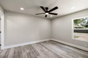 905 N Wood St, Cleburne, TX 76033 - Photo 10