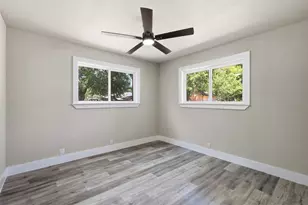 905 N Wood St, Cleburne, TX 76033 - Photo 20