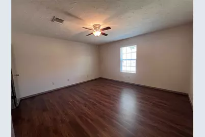 11913 Metmora Court, Fort Worth, TX 76008 - Photo 8