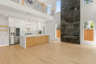 1711 Kraft St, Dallas, TX 75212 - Photo 8