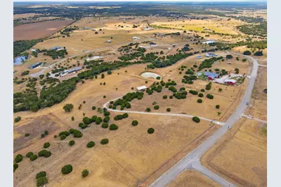 225 La Cresta Lane, Mineral Wells, TX 76067 - Photo 16