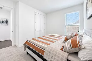 17293 Texas Pistache Dr, Dallas, TX 75252 - Photo 6