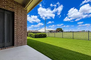 17293 Texas Pistache Dr, Dallas, TX 75252 - Photo 38