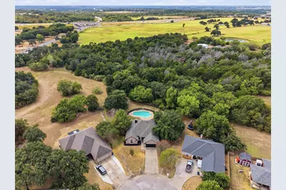 802 Justin Court, Keene, TX 76059 - Photo 28