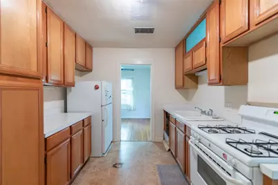 909 Grand Avenue, Abilene, TX 79605 - Photo 8
