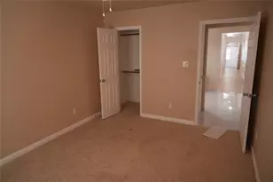 2313 N Riverside Dr, Fort Worth, TX 76111 - Photo 22