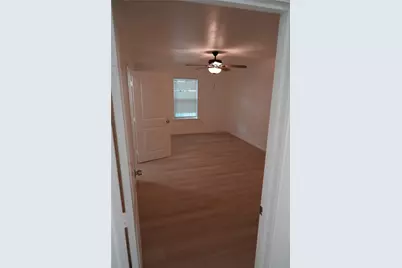 2313 N Riverside Drive, Fort Worth, TX 76111 - Photo 38