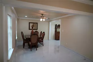 2313 N Riverside Dr, Fort Worth, TX 76111 - Photo 6