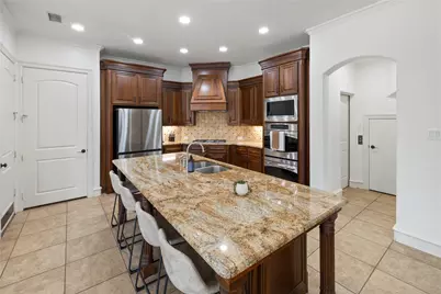 11292 Berkeley Hall Lane, Frisco, TX 75033 - Photo 8