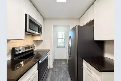 3635 Garden Brook Drive #2400, Farmers Branch, TX 75234 - Photo 6