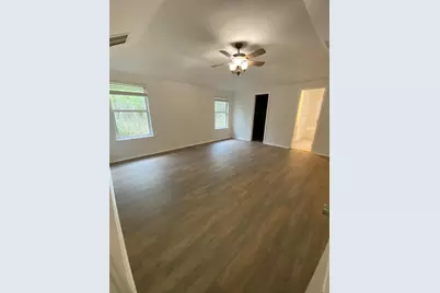2212 Snake River Drive, Granbury, TX 76048 - Photo 10