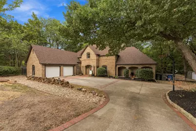 407 Ovilla Oaks Drive, Ovilla, TX 75154 - Photo 1