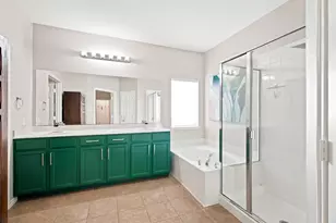 909 Charleston Ln, Savannah, TX 76227 - Photo 22
