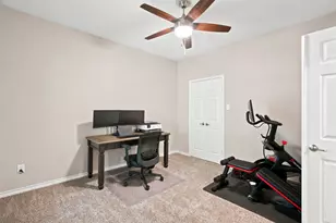 909 Charleston Ln, Savannah, TX 76227 - Photo 26