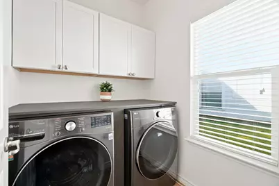 909 Charleston Lane, Savannah, TX 76227 - Photo 16