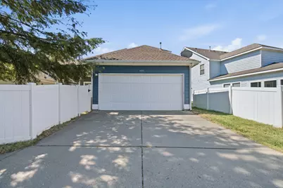 909 Charleston Lane, Savannah, TX 76227 - Photo 34