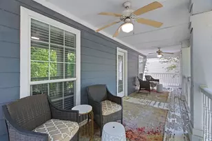 909 Charleston Ln, Savannah, TX 76227 - Photo 30
