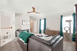 909 Charleston Ln, Savannah, TX 76227 - Photo 24
