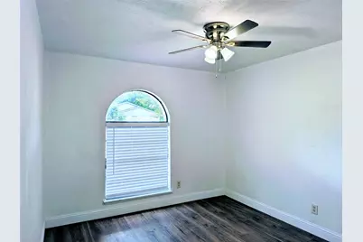 9015 High Plain Lane, Dallas, TX 75249 - Photo 18