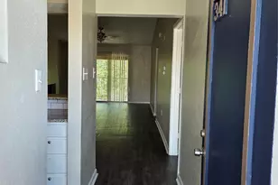 6050 Melody Ln, Dallas, TX 75231 - Photo 2