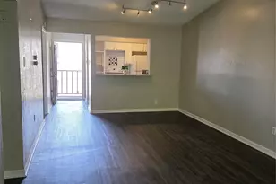 6050 Melody Ln, Dallas, TX 75231 - Photo 18