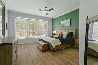 1037 Honeysuckle, Grapevine, TX 76051 - Photo 8