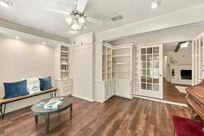 1805 Holm Oak Street, Arlington, TX 76012 - Photo 20